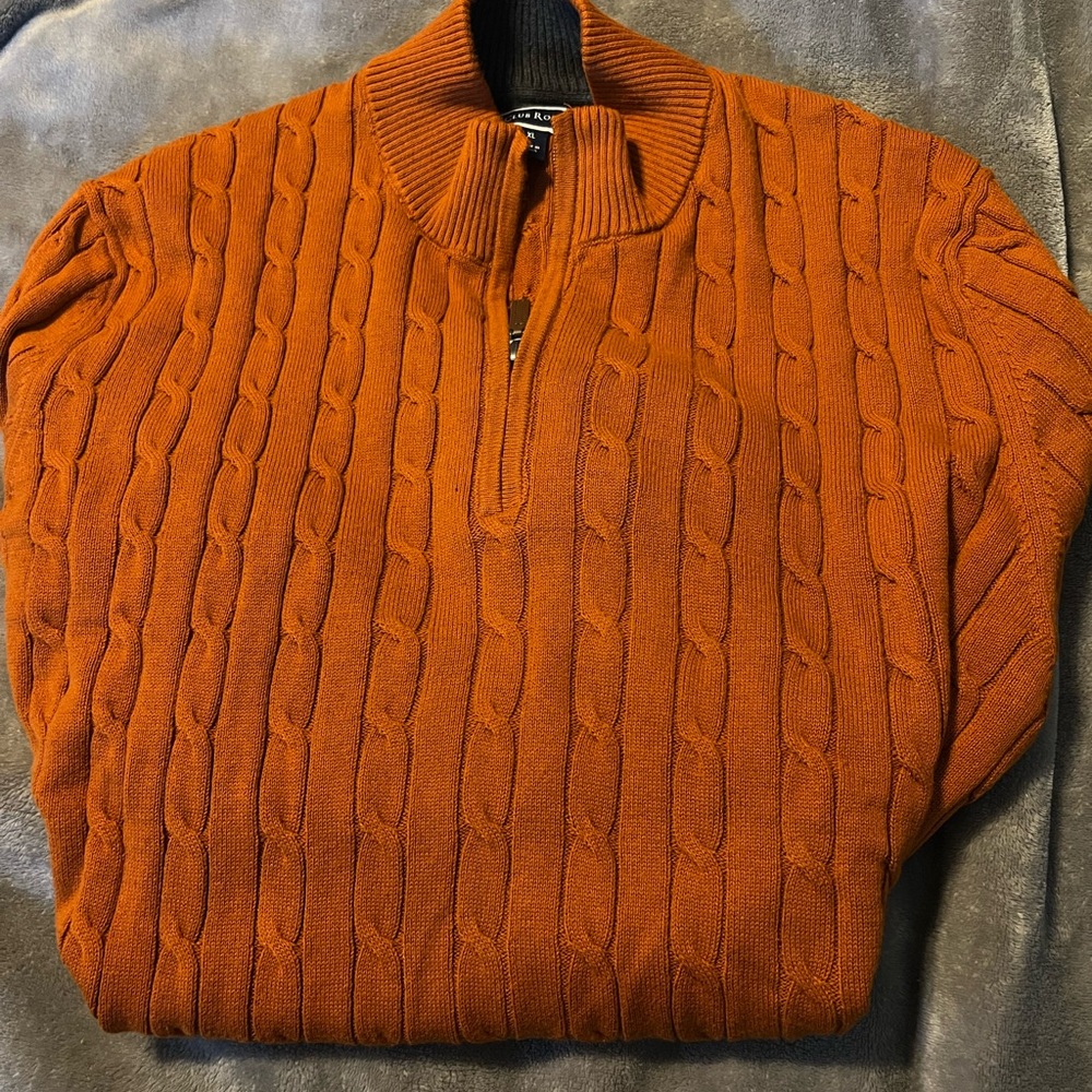 Men’s Club Room sweater, beautiful burnt orange/rust. - size  XL